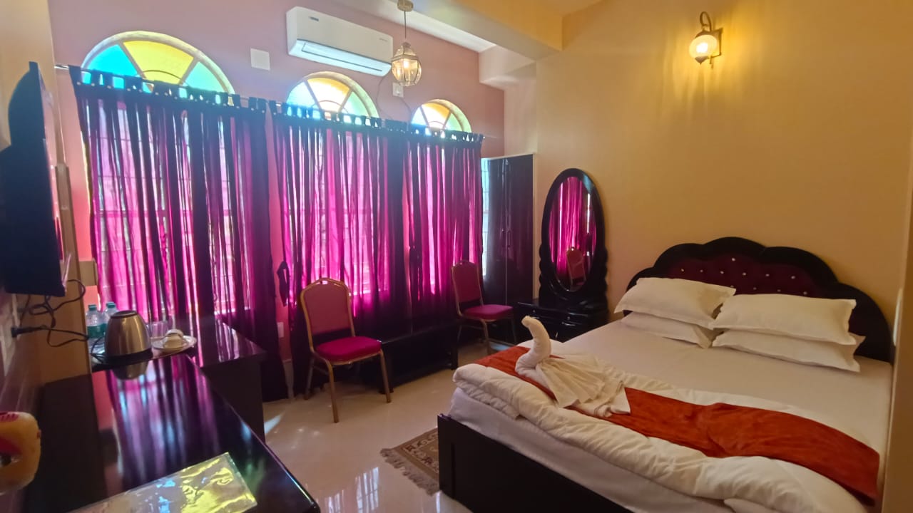 Room Gallery Image 1